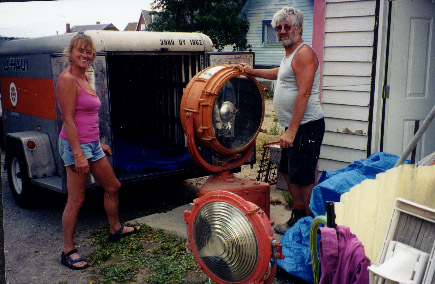 Terry & Gary loading beacon